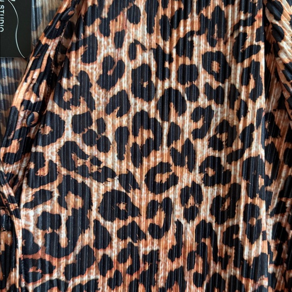 Plus Size Two Piece Sets for Women Pleated Outfits Soft  Button Down Set - Picture 5 of 6